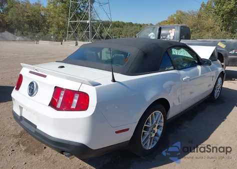 2012 Ford Mustang V6 Premium z USA, uszkodzony, nr VIN 1ZVBP8EM4C5269430